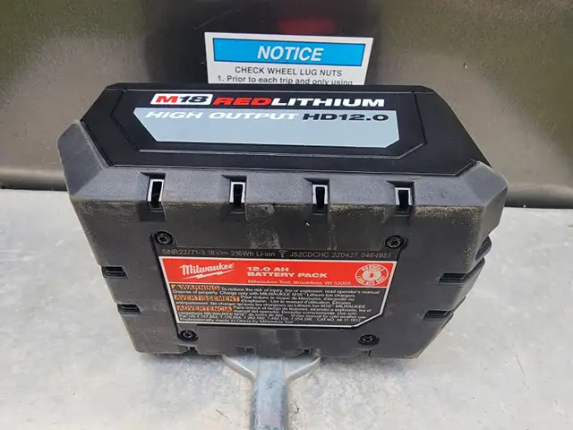 12 AH Milwaukee Tool 18V M18 Red Lithium-Ion High Demand (HD)62863260432898124