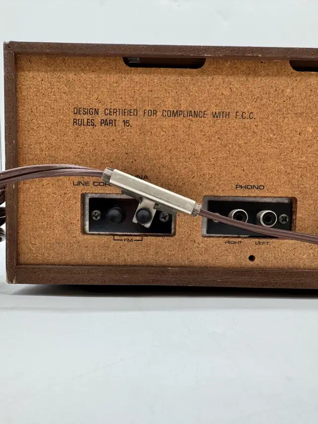 Sanyo DXL5480 Vintage AM/FM Stereo Receiver Quad 2/4 Channel in Stereo Systems & Home Theatre in City of Toronto - Image 8