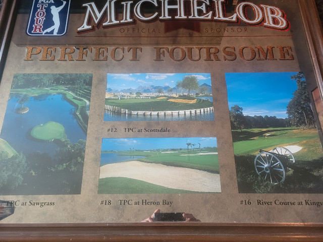 Vintage PGA Michelob "Perfect Foursome" Bar Mirror in Golf in Kitchener / Waterloo - Image 3