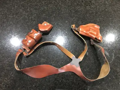 Genuine detective’s shoulder holster. All leather.