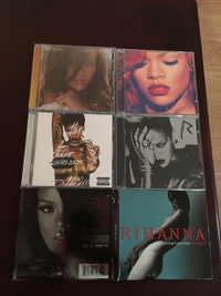 Rihanna 5 CD & 1 DVD collection à vendre 25$ le tout 