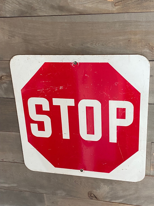 VINTAGE ADVERTISING STOP SIGN $30 in Arts & Collectibles in City of Toronto
