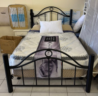 DESIGNER DOUBLE SIZE METAL BED COMPLETE NO MATTRESS.