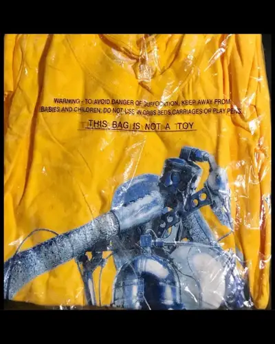Men’s medium yellow LRG t-shirt, View more