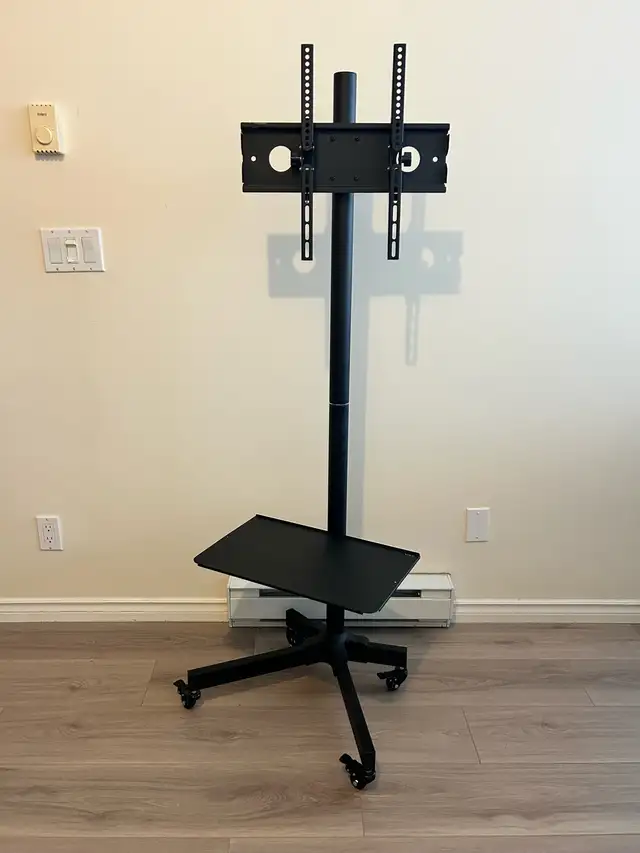 Mobile TV Cart for 13" to 60" Screens by VIVO in TV Tables & Entertainment Units in Vancouver - Image 3