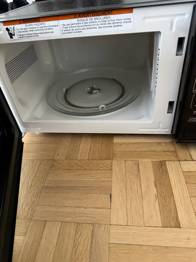 microwave 460680301401886722