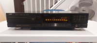 JVC XL-V550 CD players for parts or repair