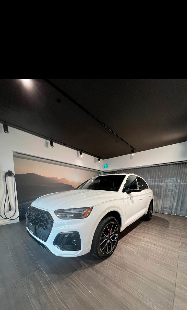 2024 Audi Q5 Progressiv S line – 16,296 km, Warranty,Black Optic in Cars & Trucks in City of Toronto