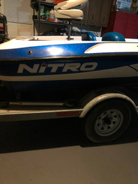 2003 Nitro 700 LX Bass Boat