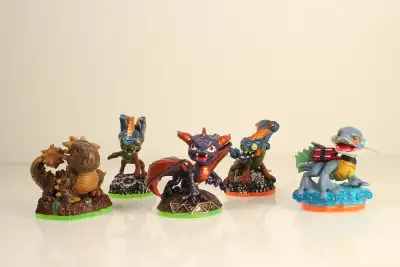 lot of 5 Skylanders Dragon Figures, View more
