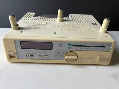 Radio-lampe AM/FM/alarme General Electric Spacemaker VINTAGE, View more