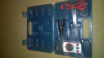 Mastercraft electrical tool set Case Mastercraft Digital 5-Function Multimeter Model# 052-0060-2 Thi...