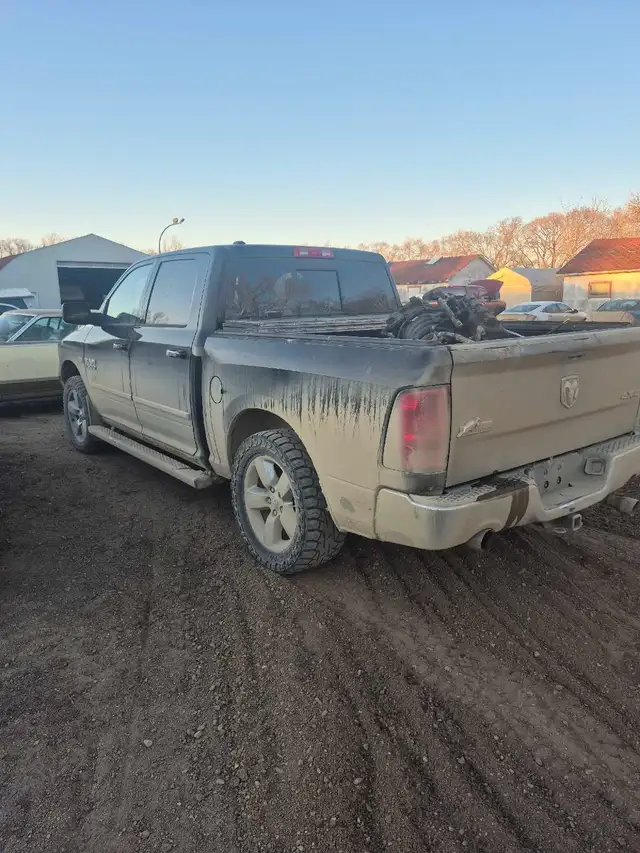 2013 hemi 1500498589265832847362