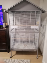 Beautiful large bird cage, serious inquiries only