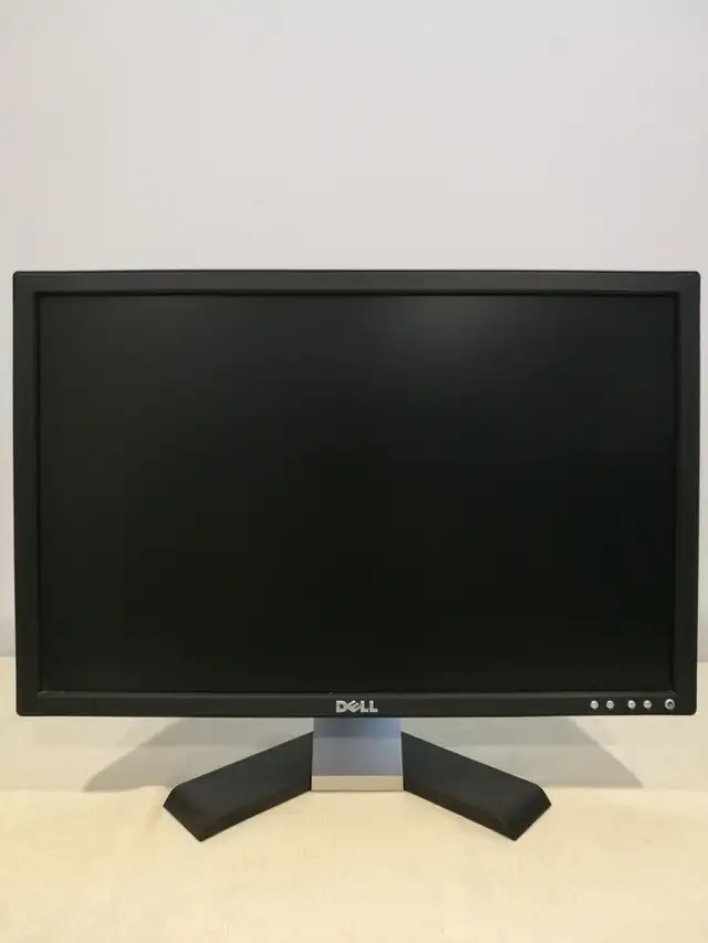 Dell 22" E228WFPc LCD Monitor - $10063860080982915120