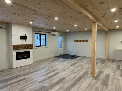 Two bedroom one bath apartment for rent in the heart of Kensington. Walkable to all amenities. Large...