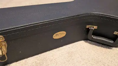 Martin Acoustic OM1, View more
