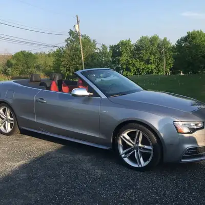 IMMACULATE. Only 7800 km's. One owner car. Never driven in snow or rain. This is a luxury sports car...