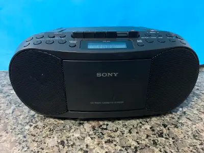 Sony CFD-S70 Radio+Cassette & CD Boombox-rarely used-Almost New, View more