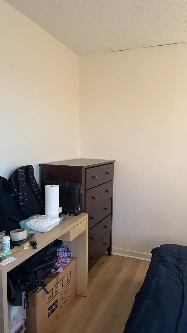 Chambre à louer in Room Rentals & Roommates in Gatineau - Image 5