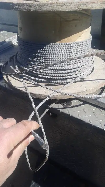 partial roll of heavy duty 1/4" cable