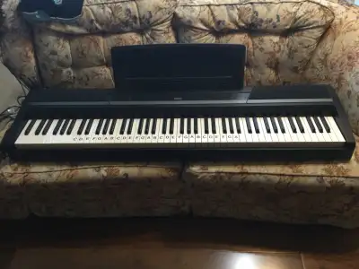 KORG DIGITAL PIANO  model SP - 170, View more