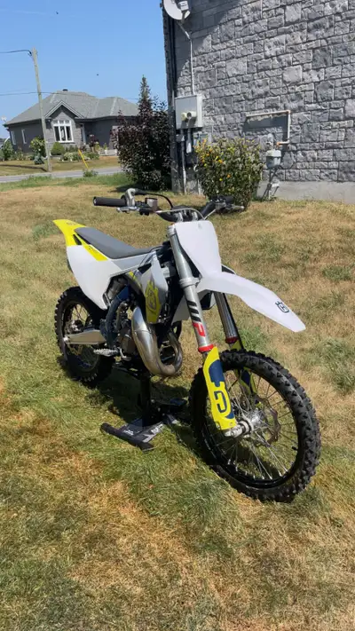 I have for sale my daughter’s 2023 Husqvarna tc85 big wheel. Bought it last year and was only used a...