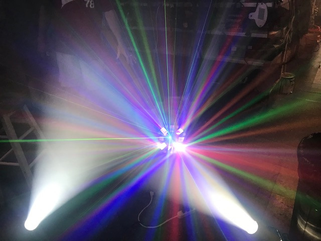 Lasers lighting dans Appareils électroniques  à Ville de Montréal - Image 2