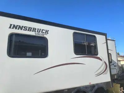 27.75 ft travel trailer, 31 ft with hitch. Sleeps 8. Fridge, freezer, stove, oven & microwave all fu...