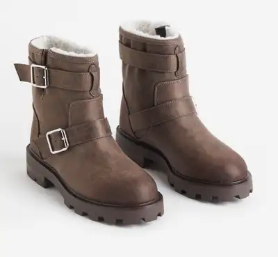 Women Boots size 9, View more