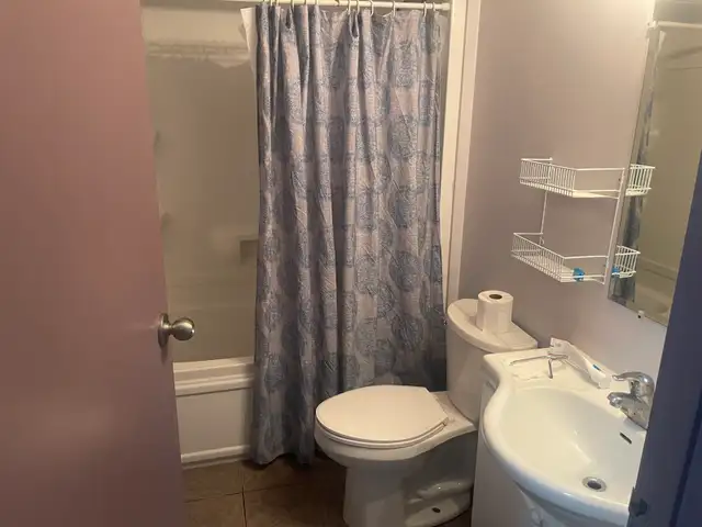 Waterloo Student Room: LEASE TAKEOVER Winter 2027 + Spring 2027 in Room Rentals & Roommates in Kitchener / Waterloo - Image 5