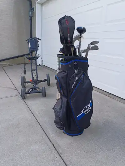 womens' golf clubs with folding Axglo cart, View more
