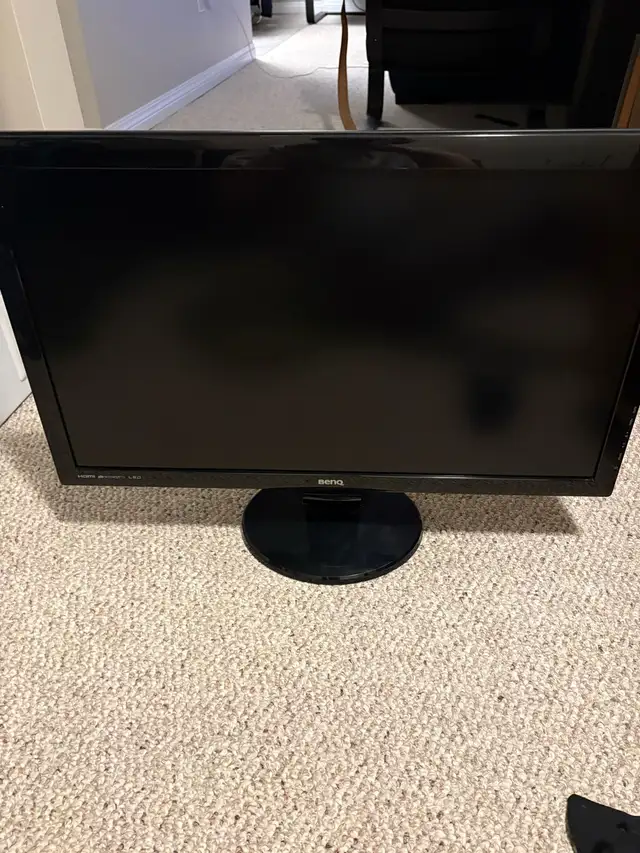 BenQ Computer Monitor in Desktop Computers in Edmonton - Image 3