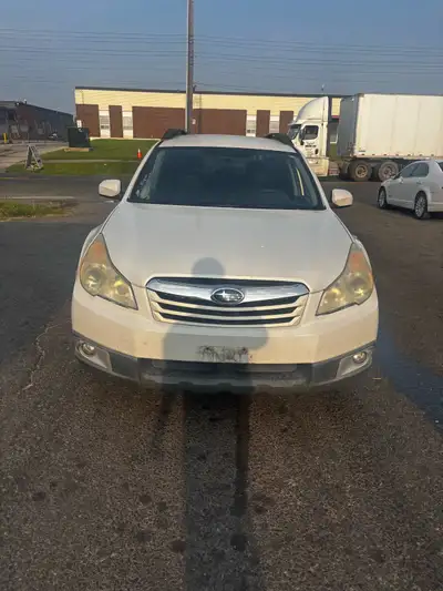 2011 Subaru Outback Starts and Runs Well AC BLows ICE COLD Has Transmission issue but drivable sold...