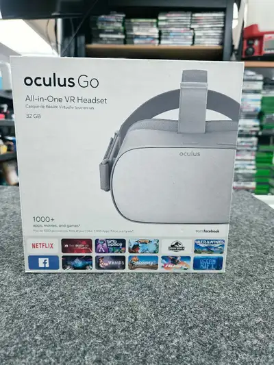 Je vends mon casque de réalité virtuelle Oculus Go 32 Go, un appareil tout-en-un offrant une expérie...