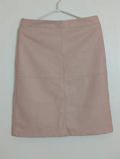 Lined Polyurethane Skirt, size 8 / Faux Leather, View more