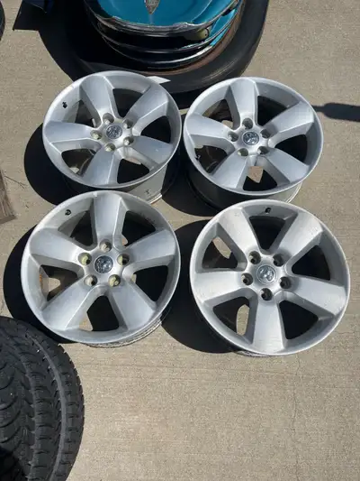 Full set of wheels of a 2019 Dodge Ram 20inch
