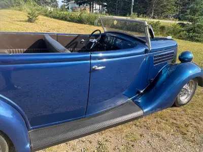 1935 Ford Roadster Hot Rod, View more