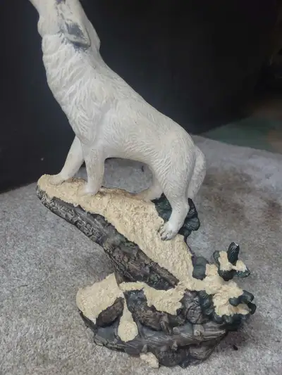 Alpha Grey Wolf Howling Figurine $40 obo, View more