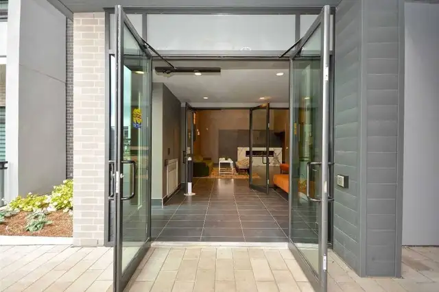 Condo for Rent in Oakville
