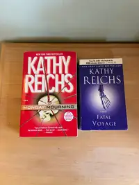 Kathy Reichs paperbacks