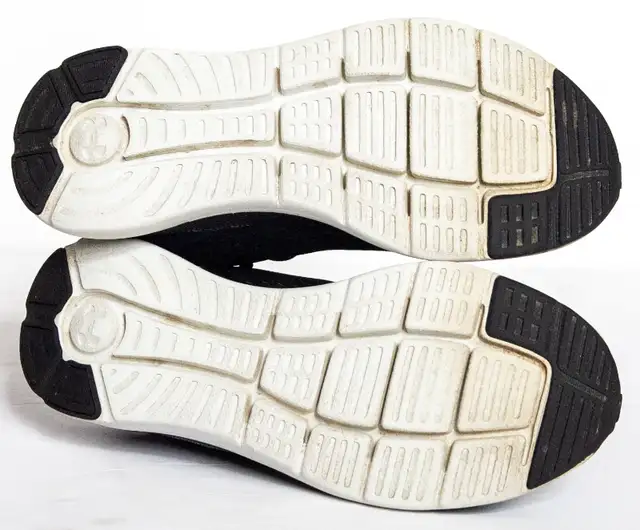 Under Armour Charged Impulse Black – Size 5Y in Kids & Youth in Kitchener / Waterloo - Image 10