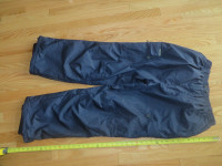 New  size 30- 32 Woman Ski Pants,  "KAM FUNG" , $20