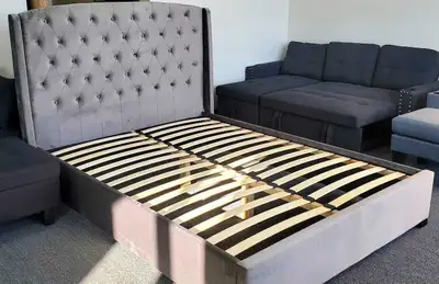 This brand new bedframe is perfect for adding a touch of elegance to any bedroom, featuring a stunni...