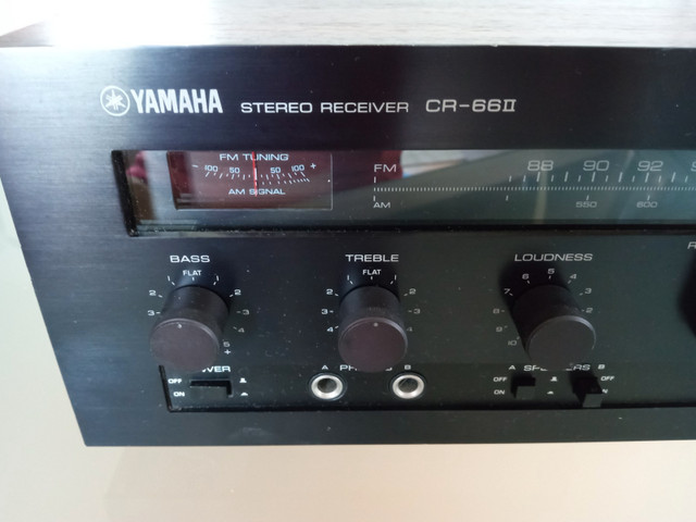 Superbe récepteur Yamaha restauré. Un an de garantie! dans Chaînes stéréo  à Ville de Québec - Image 2