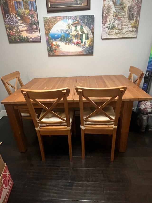 Dining table set  in Dining Tables & Sets in North Shore