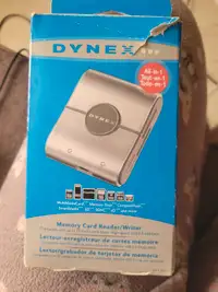 DYNEX memory card reader/writer