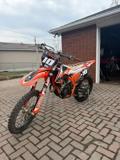 No issues, runs great. Decent amount of upgrades. Send message if interested and I’ll answer any que...