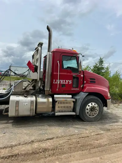 2014 Mack 2012 50t RGN Eager Beaver Married together new, never separated. Truck is deleted. Owned s...