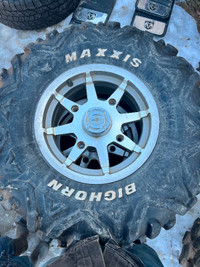 SXS tires